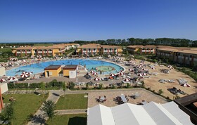 Villaggio Ai Pini Lido Altanea