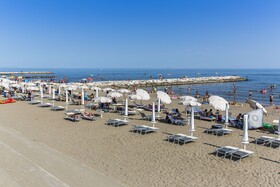 Villaggio Ai Pini Lido Altanea