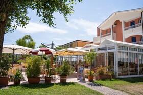 Villaggio Ai Pini Lido Altanea