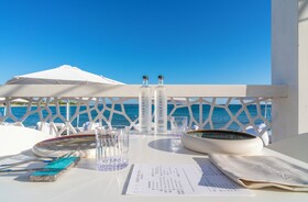 Infinito Resort