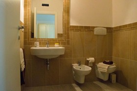 Reverse Hotel