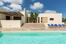 Villa Kalisi