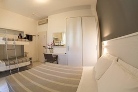 Hotel Ambra Cattolica