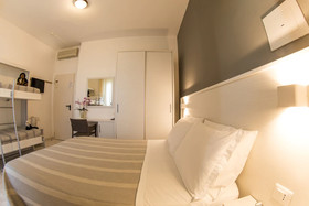 Hotel Ambra Cattolica