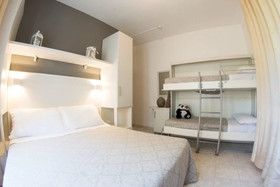 Hotel Ambra Cattolica