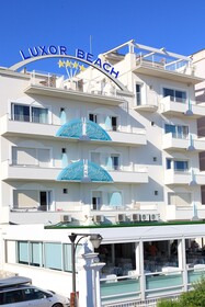 Hotel Luxor Beach