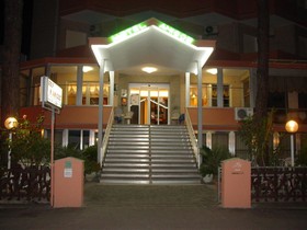 Hotel Amigos