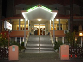 Hotel Amigos