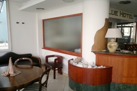 Blue Hotel