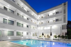 Color Mokambo Shore Design Hotel