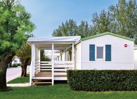 Isamar Holiday Village