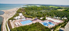 Isamar Holiday Village