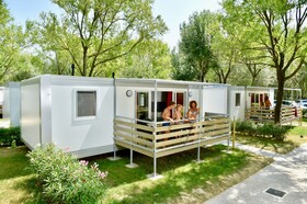 Isamar Holiday Village