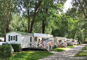 Isamar Holiday Village