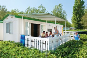 Isamar Holiday Village