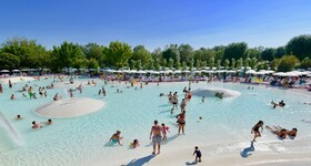 Isamar Holiday Village