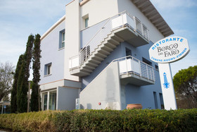 Borgo Del Faro B&B