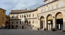 Prima Colonna Del Loggiato - Suite