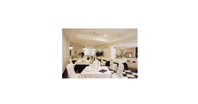 M Glamour Hotel