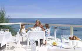 Hotel Sans Souci