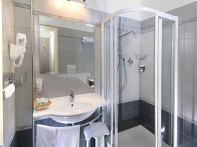 Hotel Antonella And Mael