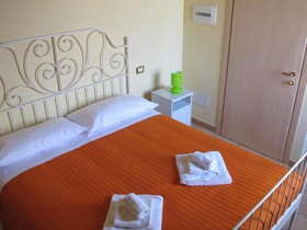 Insolent Inn