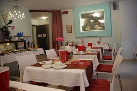 Hotel Aprilia