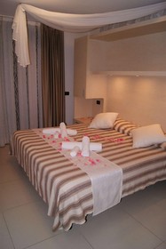 Hotel Aprilia