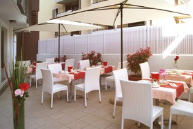 Hotel Aprilia