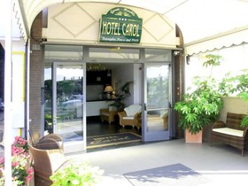 Hotel Carol