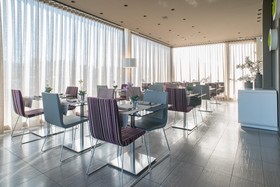 8Piuhotel