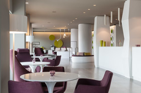 8Piuhotel