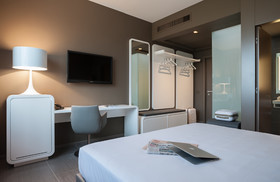 8Piuhotel