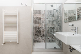 Ada Suites