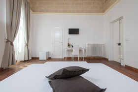 Ada Suites