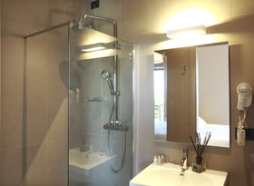Aloisi Hotel