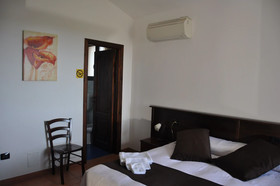 Bed & Breakfast Giardini Di Marzo
