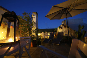 Idomeneo 63 Bed & Breakfast