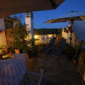 Idomeneo 63 Bed & Breakfast