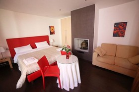 Idomeneo 63 Bed & Breakfast