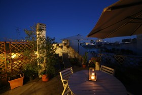 Idomeneo 63 Bed & Breakfast