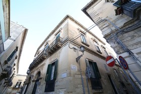 Idomeneo 63 Bed & Breakfast