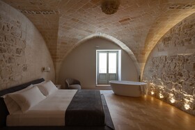 Palazzo Zimara Boutique Hotel