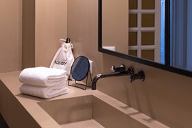 Palazzo Zimara Boutique Hotel