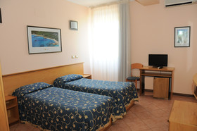 Mapo Hotel Club Perla