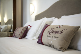 Santa Marta Suites & Apartments