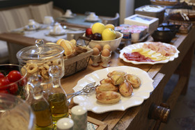 Santa Marta Suites & Apartments