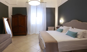 Santa Marta Suites & Apartments