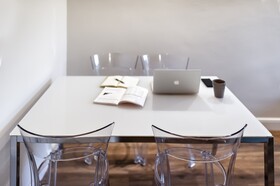 Vittoria Luxury House