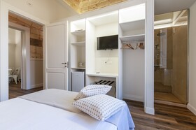 Vittoria Luxury House